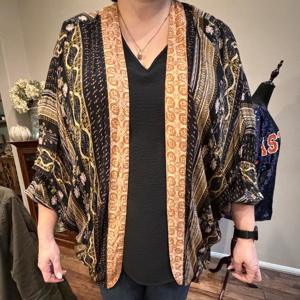 Altar'd State Patterned Kimono with Earthy Tones